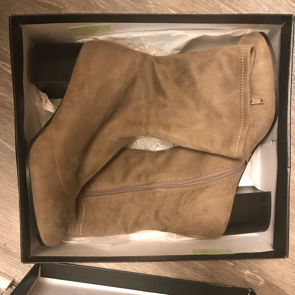 🔴 Design Lab Mid Calf Microsuede Boots Size 10
